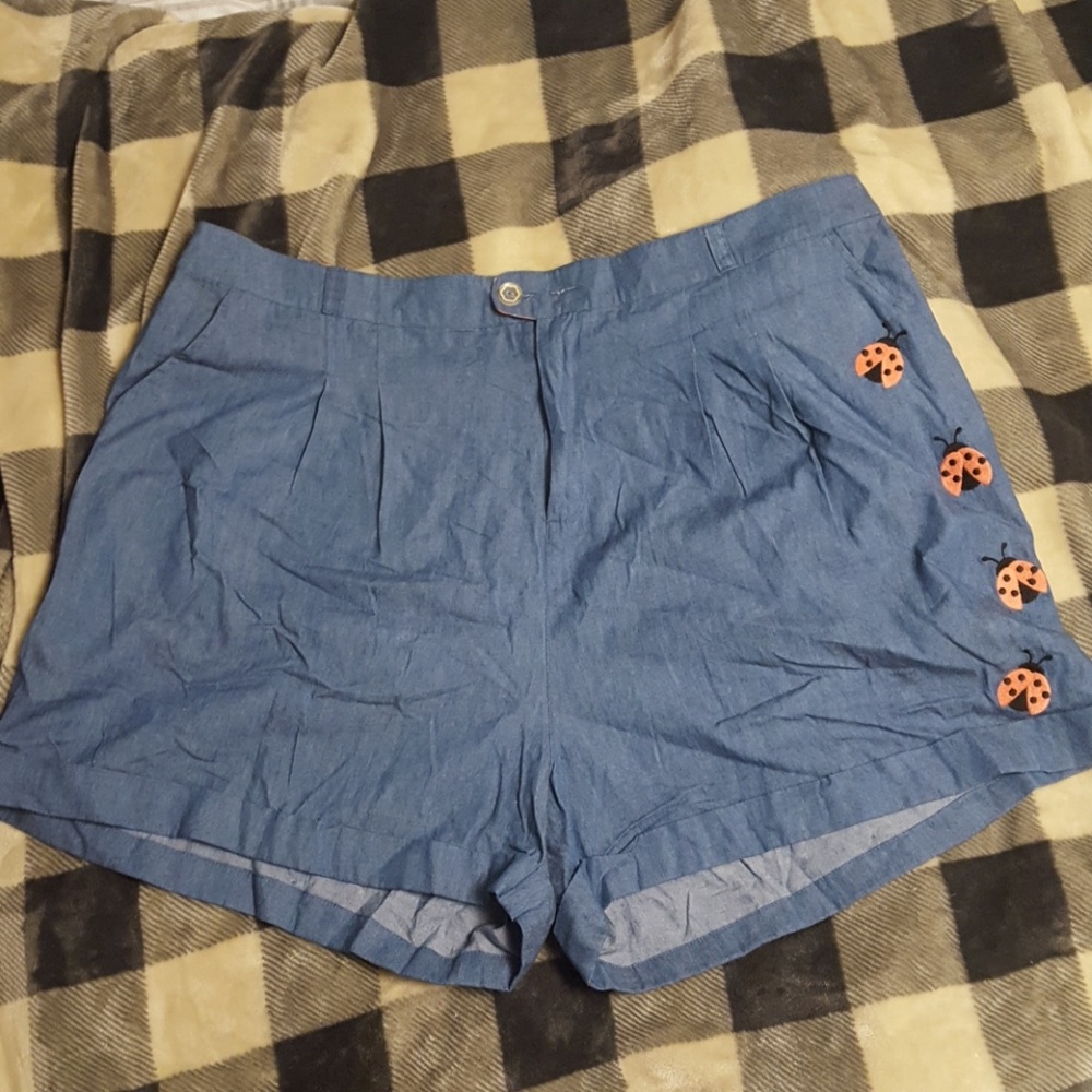 Modcloth Jean Shorts With Ladybug Embroidery 2x